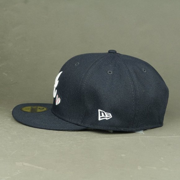 New Era 59Fifty MLB Atlanta Braves Team Heart Love Hustle Game Fitted Hat 7 5/8 - Picture 5 of 12